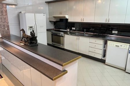 اجاره خانه مبله در قم - طبقه اول