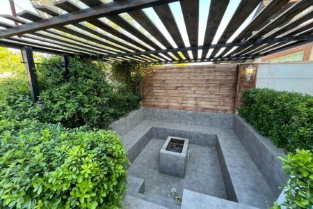 ویلا استخردار در چهارباغ - نزدیک اوغلان تپه