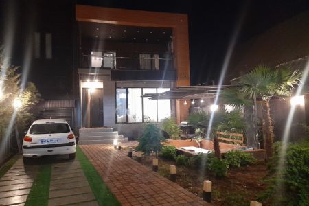 فیلا دوبلکس مع مسبح علی طریق انزلی - تشابارخانه