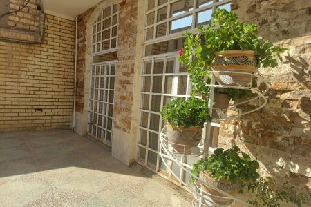 خانه مبله در سمیرم اصفهان - همکف