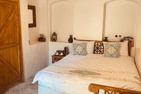 حجز غرفة في فندق تقليدي في زنجان - سرير مزدوج