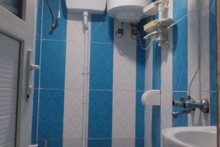 اجاره سوئیت مبله در قشم - طبقه دوم - واحد شرقی