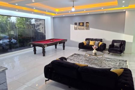 ویلای دوبلکس استخردار در چهارباغ - کهریزک