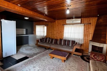 سوئیت ساحلی با تراس رو به دریا در محمود آباد