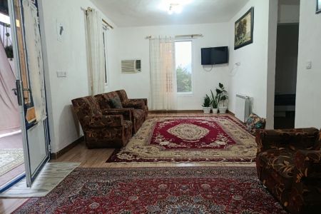خانه ویلایی نزدیک آبگیر در فومن - سیدسرا