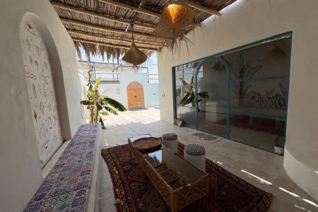 ویلا استخردار با معماری بومی در قشم - گوآوا