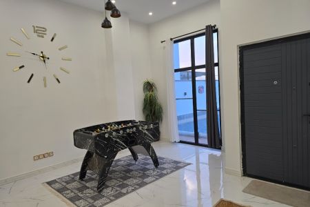 ویلا استخردار در چهارباغ - زکی آباد