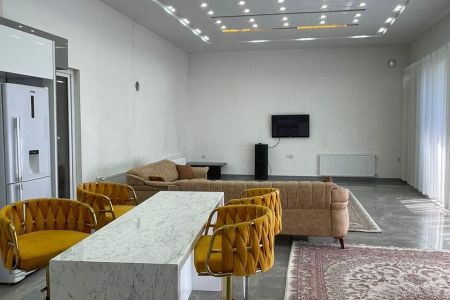 اجاره ویلا استخردار در چهارباغ - قاسم آباد گرجی