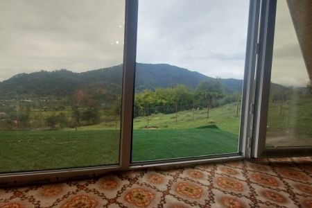 اجاره کلبه سوئیسی جنگلی در شاندرمن - نیلاش