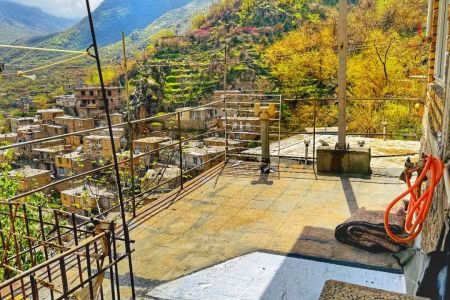 اجاره سوئیت بالکن دار در پاوه - داریان - همکف