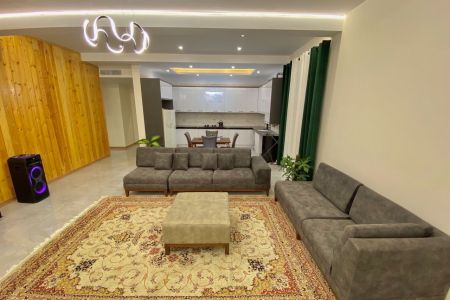 اجاره ویلا استخردار در چهارباغ - رامجین