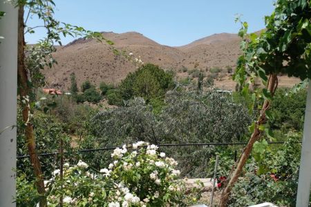 اجاره ویلا با چشم انداز تراس در رودهن - وسکاره