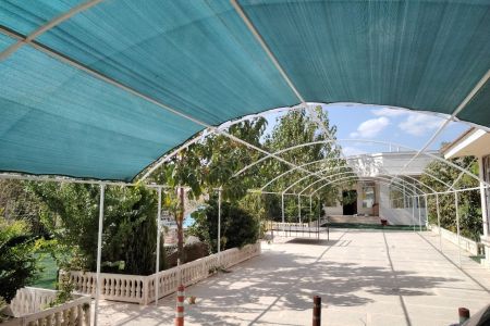 ویلا استخردار ۴ خوابه در شیراز