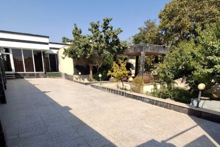 اجاره ویلا استخردار در چهارباغ - قاسم آباد گرجی