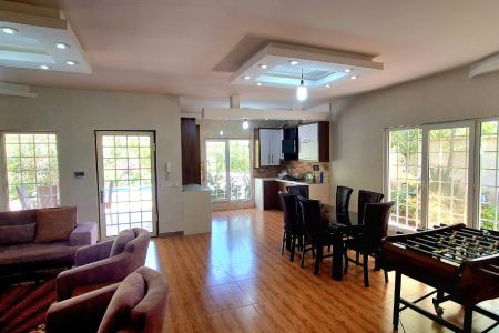 اجاره ویلا در چهارباغ - رامجین