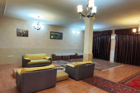 اجاره خانه ویلایی در شیراز - قلات