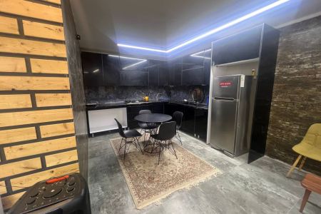 ویلا با نمای سوئیسی در چهارباغ - قاسم آباد گرجی