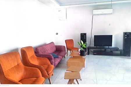 اجاره ویلا استخردار در شهریار - فردوسیه