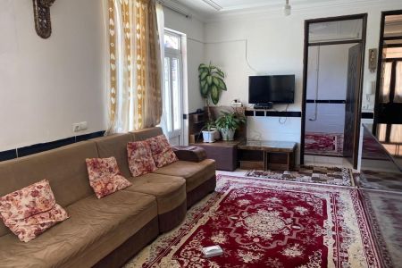 خانه مبله در پاوه - نوریاب - طبقه همکف