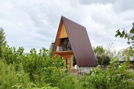 استئجار کوخ سویسری فی صومعه سرا - کلنکان