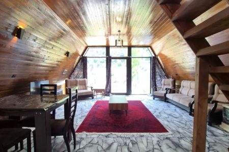 Swiss cabin rental on Chalus Road - Dalir Village
