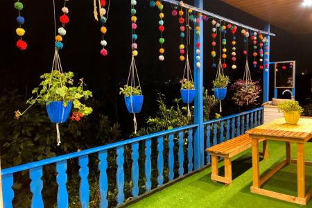 کلبه حیاط دار با امکان سوارکاری در لفور
