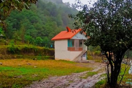 خانه روستایی دو طبقه در سیاهکل - بالارود