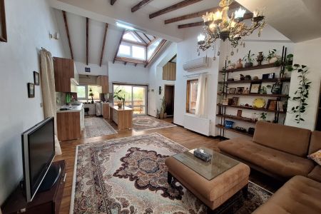 اجاره خانه مبله در رشت - سنگر - طبقه دوم