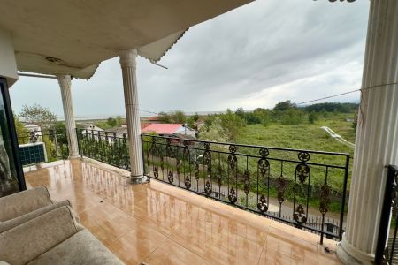 فيلا على شاطئ البحر في آستارا مع إطلالة على البحر - الطابق العلوي