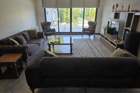 اجاره ویلا استخردار در چهارباغ - سلطان آباد