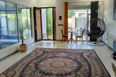 اجاره ویلا استخردار در چهارباغ - لشگرآباد