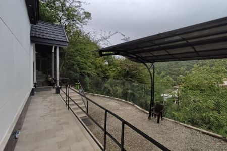 ویلا سوئیسی جنگلی استخردار در رامسر - سیاسان