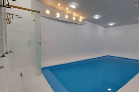 ویلا استخردار با طراحی سنتی در چمزین سامان
