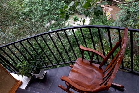 خانه یکخوابه رو به جنگل در جاده اسالم به خلخال