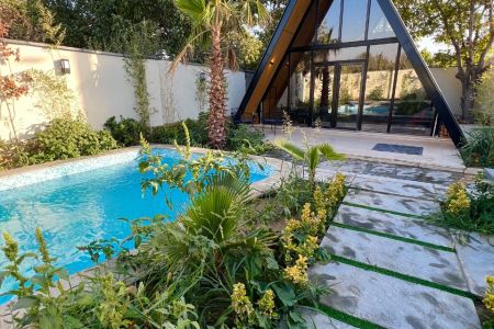 کلبه سوئیسی استخردار در چهارباغ - سنقرآباد