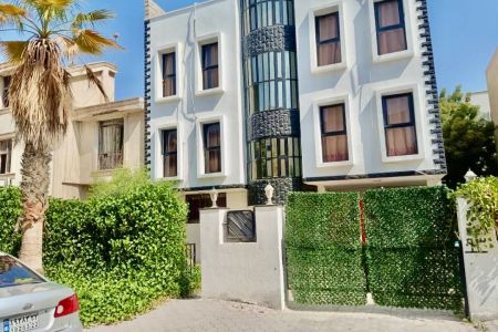 اجاره آپارتمان مبله در کیش - ط ۲ - دوخوابه