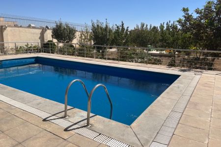 اجاره ویلا استخردار در کردان - شهرک طاووسیه