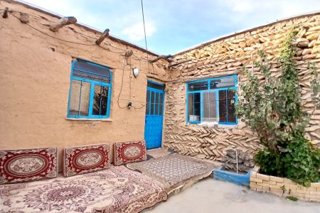 خانه ویلایی در دیواندره - یوزباشکندی