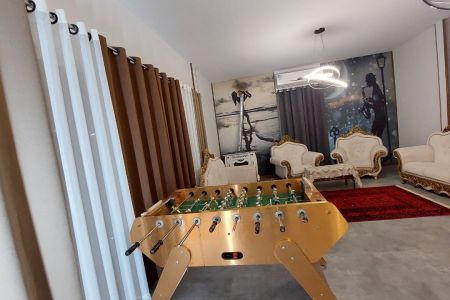 اجاره ویلا استخردار در چهارباغ - رامجین