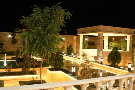 ویلا استخردار در اصفهان - جاده براآن