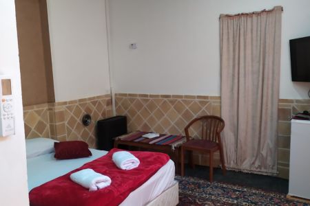 رزرو بوم گردی در یزد - نزدیک آتشکده - اندرونی