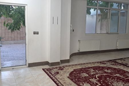 House for rent in Semirom - Ground floor