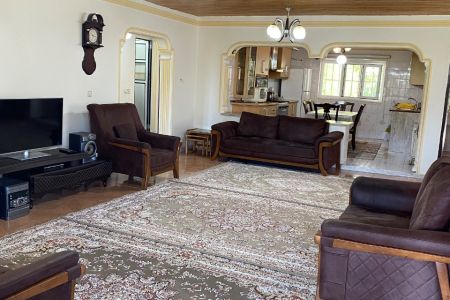 اجاره خانه مبله در کلاردشت - حسنکیف - طبقه سوم