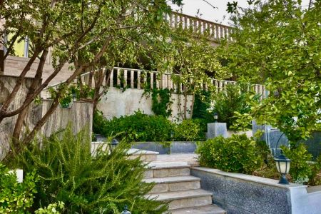 اجاره ویلا در قلات شیراز