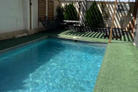 اجاره ویلا استخردار در چهارباغ - رامجین