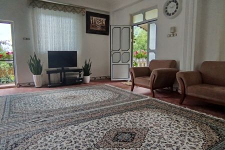 اجاره خانه حیاط دار در صومعه سرا - تنیان