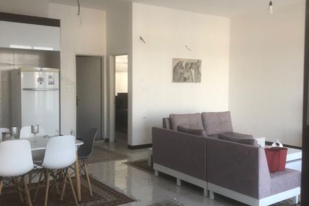 اجاره ویلا استخردار در چهارباغ - شهرک اقدسیه