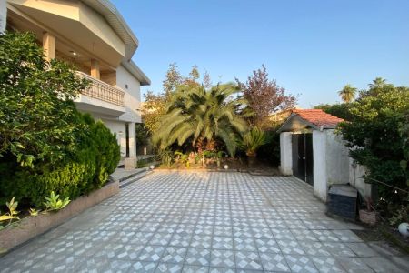 ویلا استخردار در سرخرود - درویش آباد