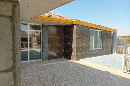 اجاره ویلا استخردار در چهارباغ