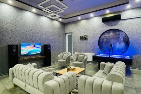 اجاره ویلا استخردار در چهارباغ